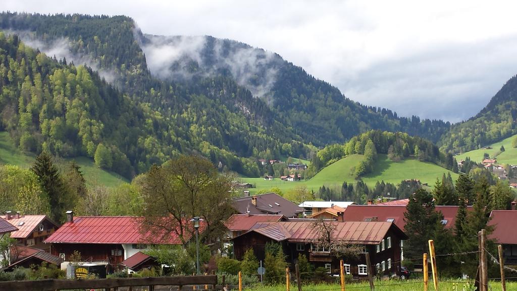 Alpenbluemchen Apts. Der Kornauer Stuben Oberstdorf Kamer foto