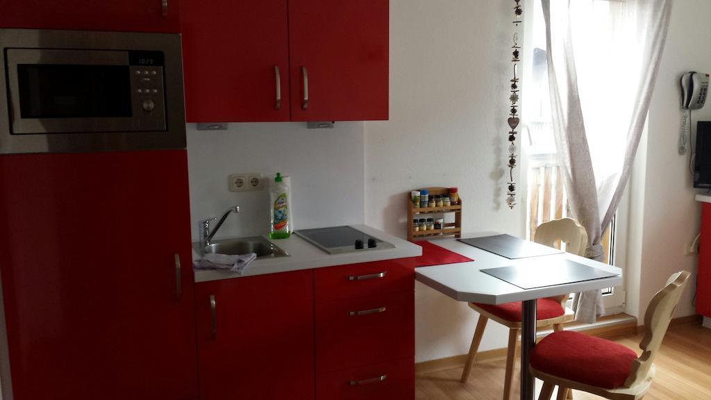 Alpenbluemchen Apts. Der Kornauer Stuben Oberstdorf Kamer foto